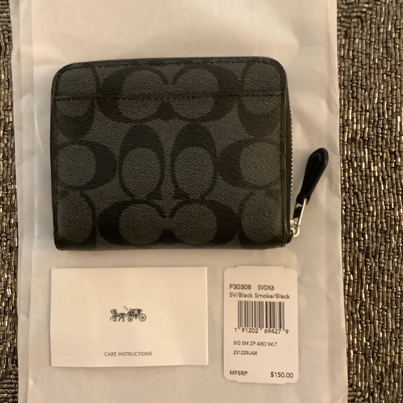 🎉 NWT COACH Small Zip Around Wallet Signature - Picture 5 of 7